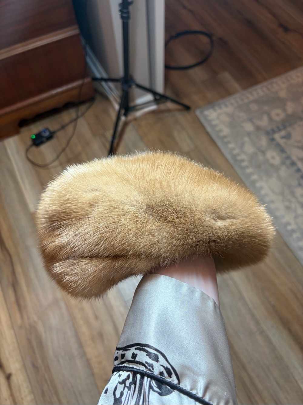 Vintage 1960s Jacobson's Honey Blonde Mink Fur Pillbox Hat Mid-Century Glam
